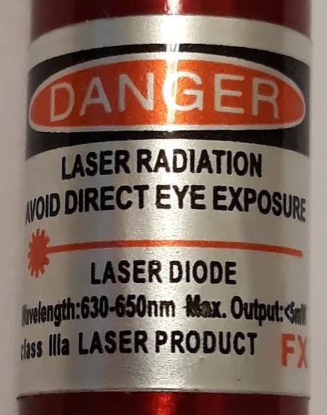 Puntatore laser «NEW LASER &LED LIGHT; Laser Light» — foto 2 dell'alert A12/1928/19
