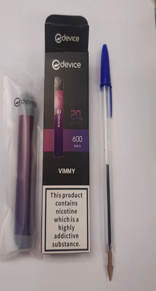Sigaretta elettronica usa e getta «Nic Salts 600 puffs» (device)