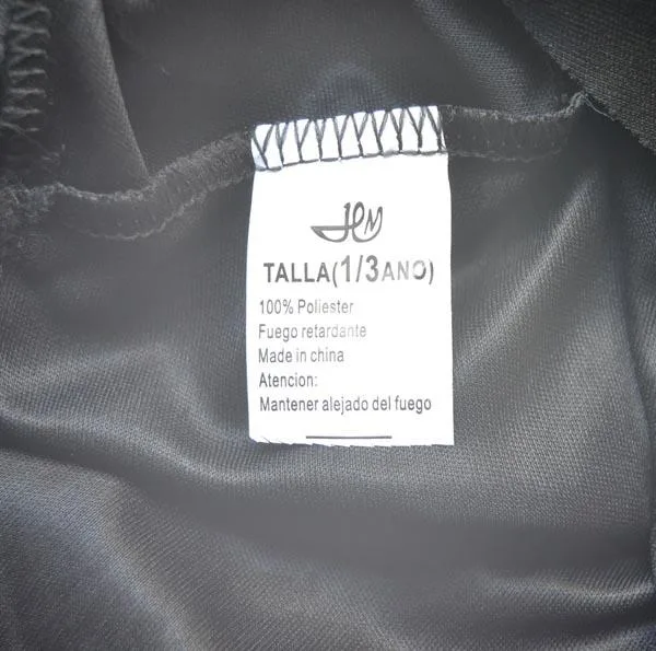 Costume di fantasia-vestito «Niño Murciélago ('Bat child')» — foto 2 dell'alert A11/0081/17