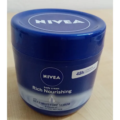 Crema per il corpo «Nivea Rich Nourishing body cream» (Nivea)