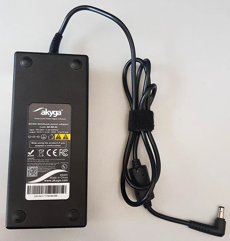 Alimentazione del computer portatile «notebook power supply» (Akyga)