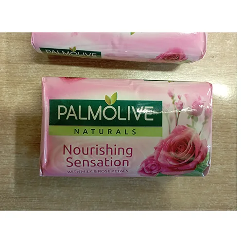 Sapone «Nourishing Sensation, with milk &amp; rose petals» (Palmolive)