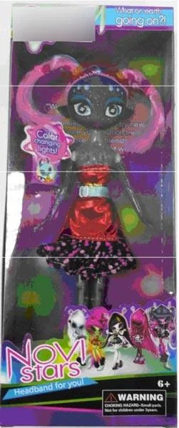 Bambola di plastica «NOVI Stars» (Unknown)