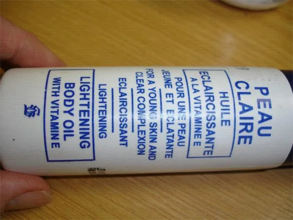 Olio per il corpo schiarente con vitamina E – per una pelle giovane e carnagione chiara – schiarimento"/"Huile Eclaircissante a la Vitamine E – pour une peau jeune et eclatante – eclaircissant" — foto 2 dell'alert 1316/08