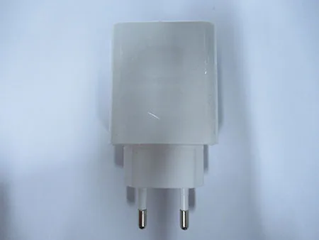 Caricabatterie USB «Original Huawei 4.5V 5A Supercharge Quick Charger for Huawei P20 Pro P20 Lite Mate 10 Ma…» — foto 3 dell'alert A11/00013/21