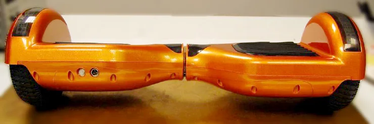 Scooter autobilanciante (Hoverboard) «P5B Hoverboard» — foto 1 dell'alert A12/00016/20