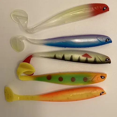 Esche da pesca «Pack of 5 Simulated Lure Rainbow Fish» — foto 2 dell'alert SR/02463/25