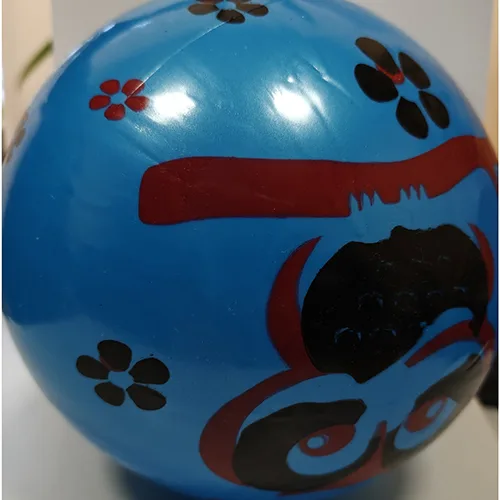 Palla di plastica