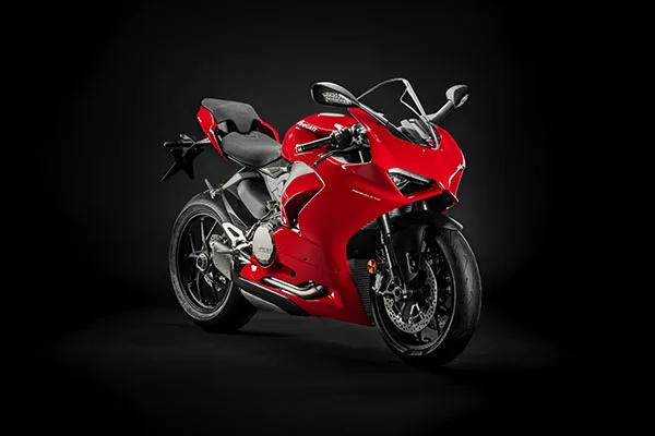 Motocicletta «Panigale» — foto 2 dell'alert A12/01620/23