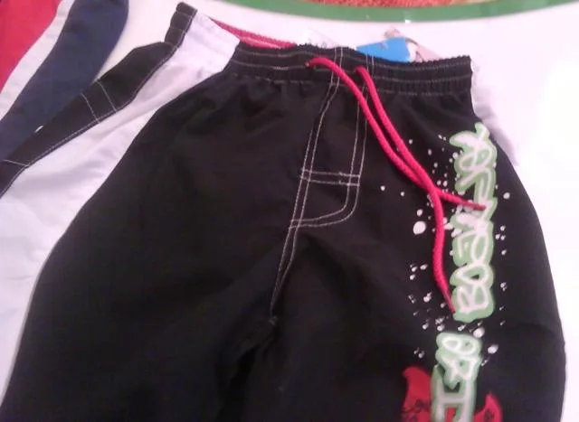 Pantaloncini da bagno del ragazzo (Knot So Bad Sam 0-13)