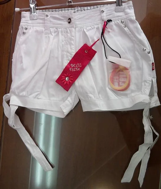 Pantaloncini da ragazza (Miss Ebita)