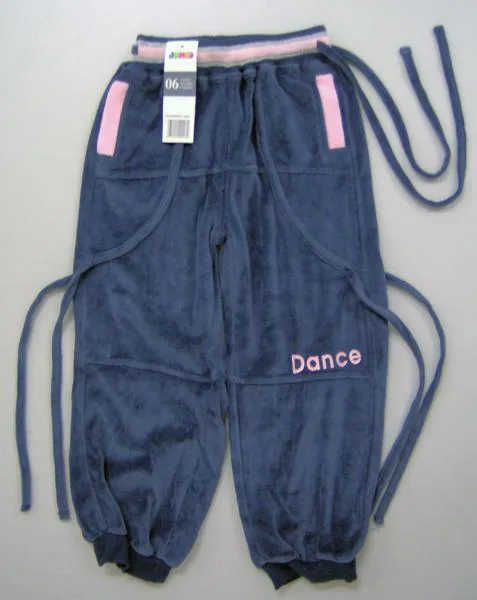 Pantaloni del ragazzo — foto 2 dell'alert 0264/09