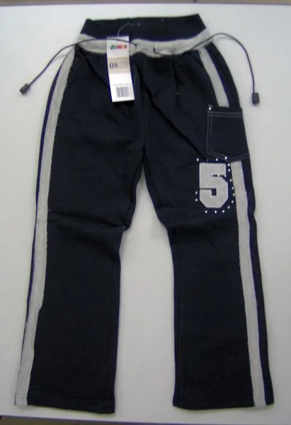 Pantaloni del ragazzo — foto 6 dell'alert 0264/09