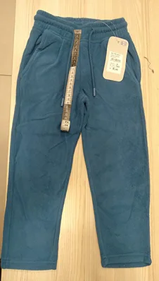 Pantaloni per bambini — foto 4 dell'alert A12/00217/23