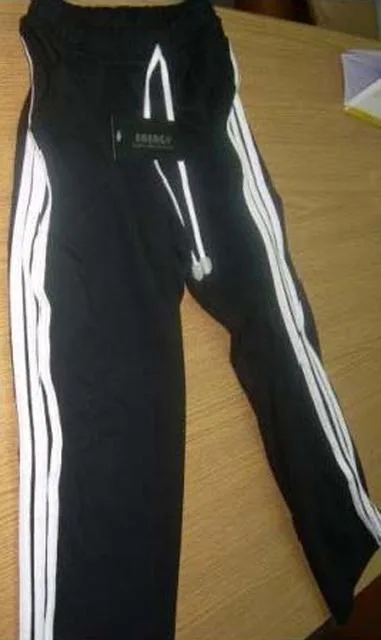 Pantaloni per bambini — foto 3 dell'alert 0922/10