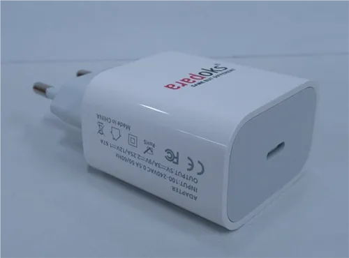 Caricabatterie USB «Paradoks» — foto 1 dell'alert A12/01208/23