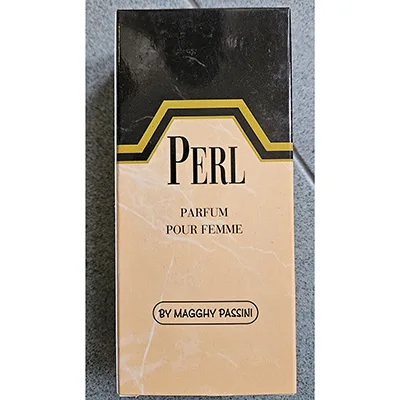 Profumo «Parfum Pour Femme» — foto 1 dell'alert A12/02264/24