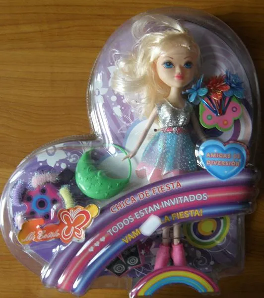 Bambola di plastica «Party Girl» (Mi Estilo)