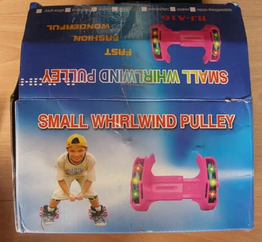 Pattini a rulli illuminati per bambini – Piccola puleggia di vortice — foto 2 dell'alert 0483/09