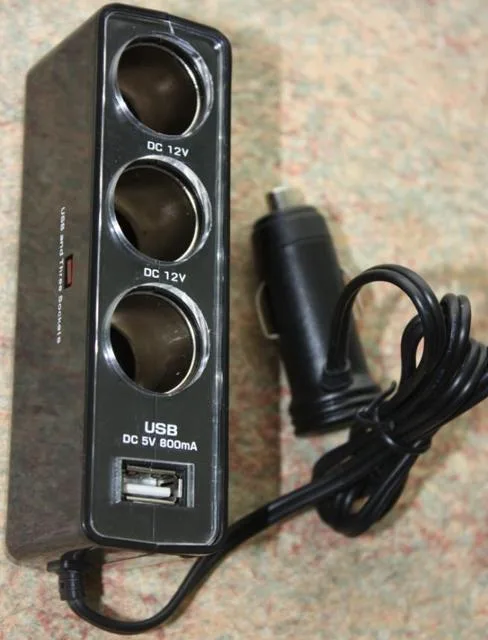 Fornitore di energia elettrica «PDA Power USB 3 Sockets» — foto 2 dell'alert A12/1670/12