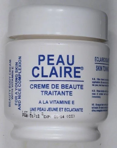 Prodotto schiarimento della pelle «Peau Claire Crème de Beauté Traitante» (Peau Claire)