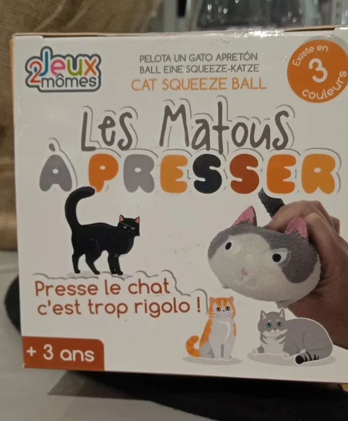 Spremere il giocattolo «Pelota un gato un apretón, cat squeeze ball» (Jeux 2 mômes)