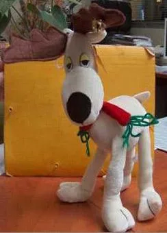 Peluche giocattolo – renna con una campana (PAUL)