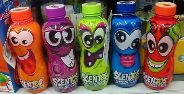 Bolle di sapone «Perfumed soap bubbles» (SCENTOS)