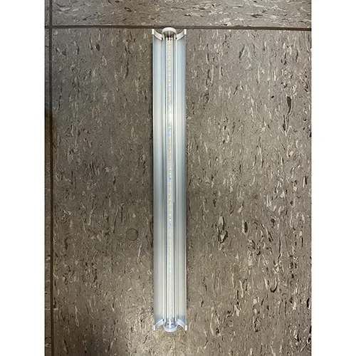 Crescere la luce «Pflanzenlampe LED» (COKOLILA)
