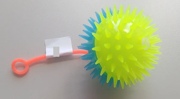 Palla di Yoyo lampeggiante «Pileczka swiecaca»