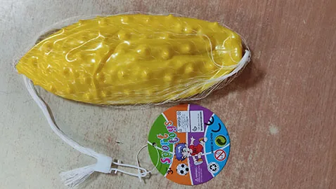 Palla di plastica «Pilka kolce 23cm» (BIGTOYS)