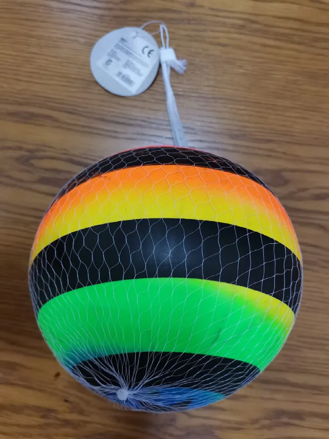 Palla di plastica «Pilka» (Tasso)