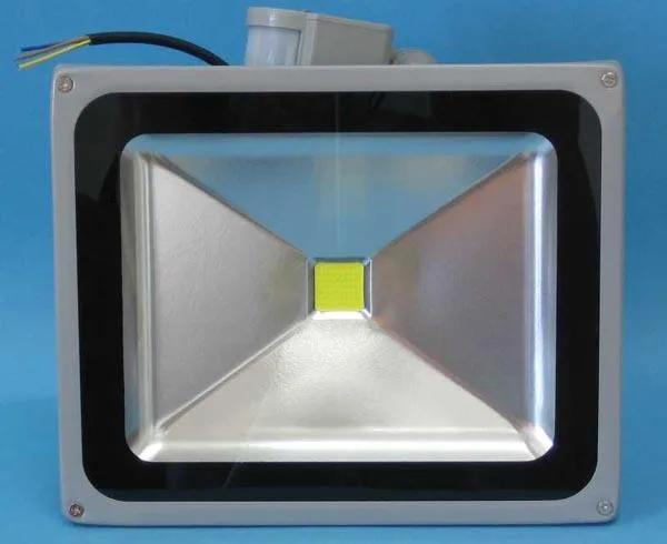 Proiettore a LED «PIR LED Flood Light with motion sensor Outdoor» — foto 3 dell'alert A12/0072/17