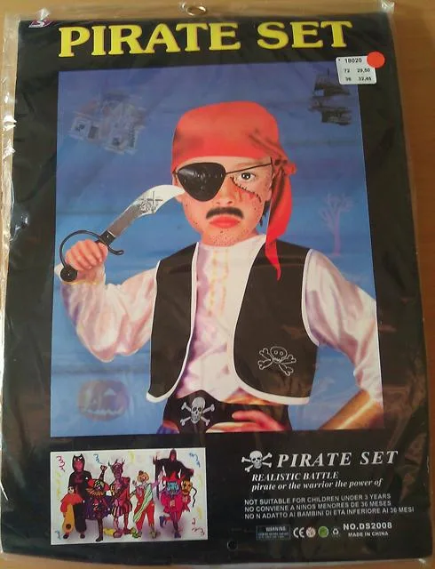 Set di abiti fantasia «Pirate set» — foto 2 dell'alert A12/0505/13