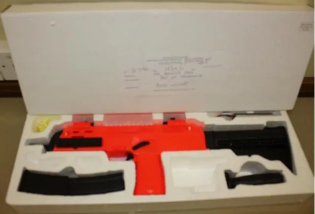 Pistola ad aria compressa "BB Air Soft Gun &amp; BB Air Soft Gun Triple — foto 1 dell'alert 0121/12