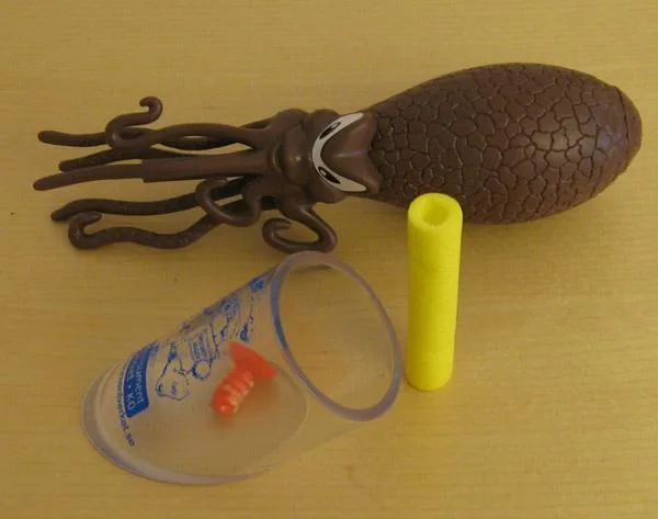 Pistola di plastica ad aria compressa – Octoshot — foto 2 dell'alert 1343/08
