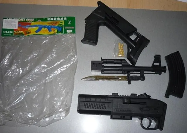 Pistola giocattolo "Air Sport Gun" &amp; #13; &amp; #13; (Not known)
