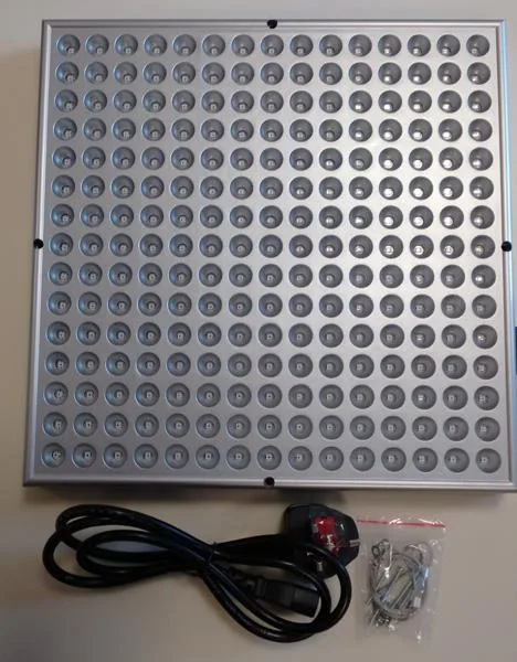 Luce dell'impianto del LED «Plant light» — foto 1 dell'alert A12/0471/19