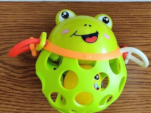 Giocattolo di plastica «Plastic Baby Teether Hand Grasping Ball Toys Plast» — foto 2 dell'alert A12/00110/22