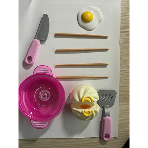 Set di giocattoli da cucina «Play At House» — foto 3 dell'alert SR/00485/25