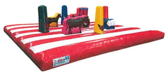 Attrezzature da gioco gonfiabili «Playbed Farm, Punch'm off Extreme, Inflatable Extreme and Activity Center» (Zizo Inflatables)