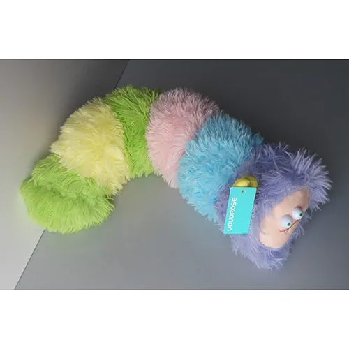 Giocattolo morbido «plush caterpillar» (UOUOROSE)