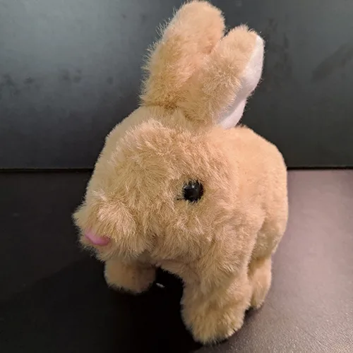 Coniglio giocattolo a batteria «Plush Toy rabbit»
