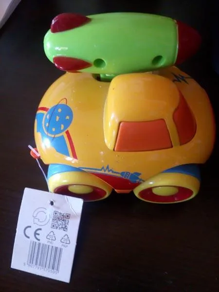 Auto giocattolo «Pojazd metalowy z napedem» (Unknown)