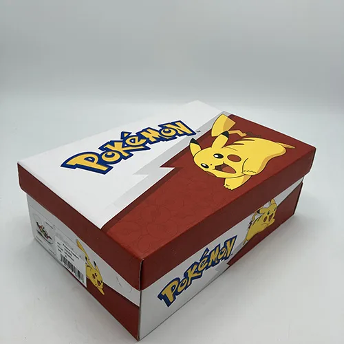 Scarpe da ginnastica lampeggianti «Pokémon blinkande skor» (Leomil NV)