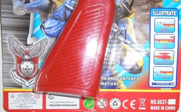 Set di armi giocattolo «POLICE - SUPER SOFT BULLET GUN SERIES!» — foto 2 dell'alert A12/1353/17