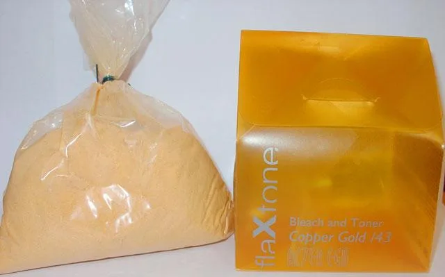 Polvere di candeggina e toner – Flaxtone (Alter Ego)