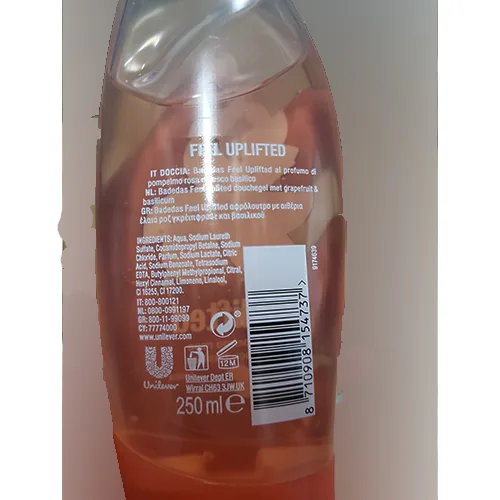 Schiuma doccia «Pompelmo rosa e fresco basilico» (Badedas)