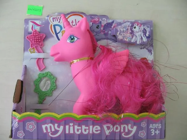 Pony di plastica (My Little Pony <font color="#ff0000">(THE PRODUCT IS COUNTERFEIT)</font>)