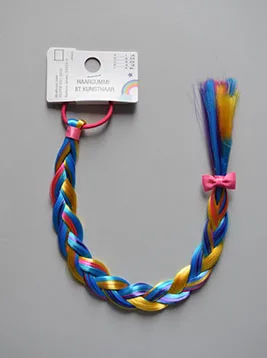 Capelli artificiali della coda di cavallo «Ponytail with artificial hair / hajgumi műhajjal» (Kik)